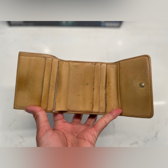 Chanel compact wallet authentic - Picture 7 of 12